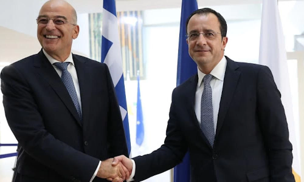 Επαφή με τον υπουργό Εξωτερικών της Κύπρου είχε ο Νίκος Δένδιας